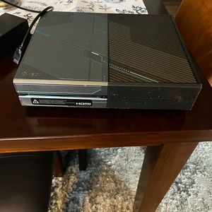 Xbox One (Halo Edition) w/ Controller!
